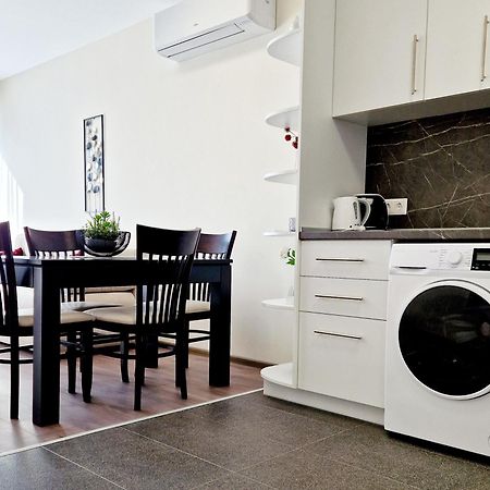 Papaya Apartments Βάρνα Εξωτερικό φωτογραφία